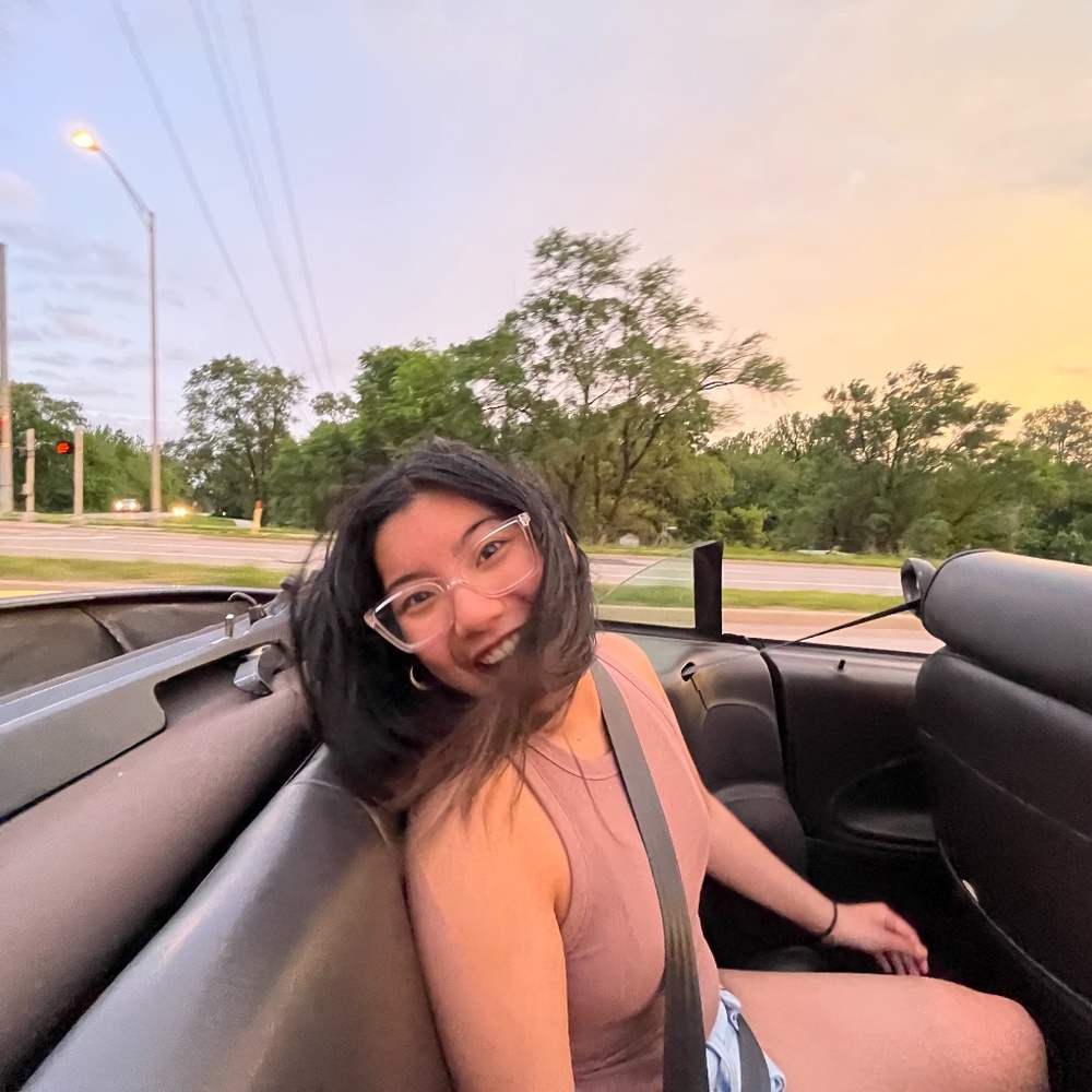 Meet your Posher, Justine